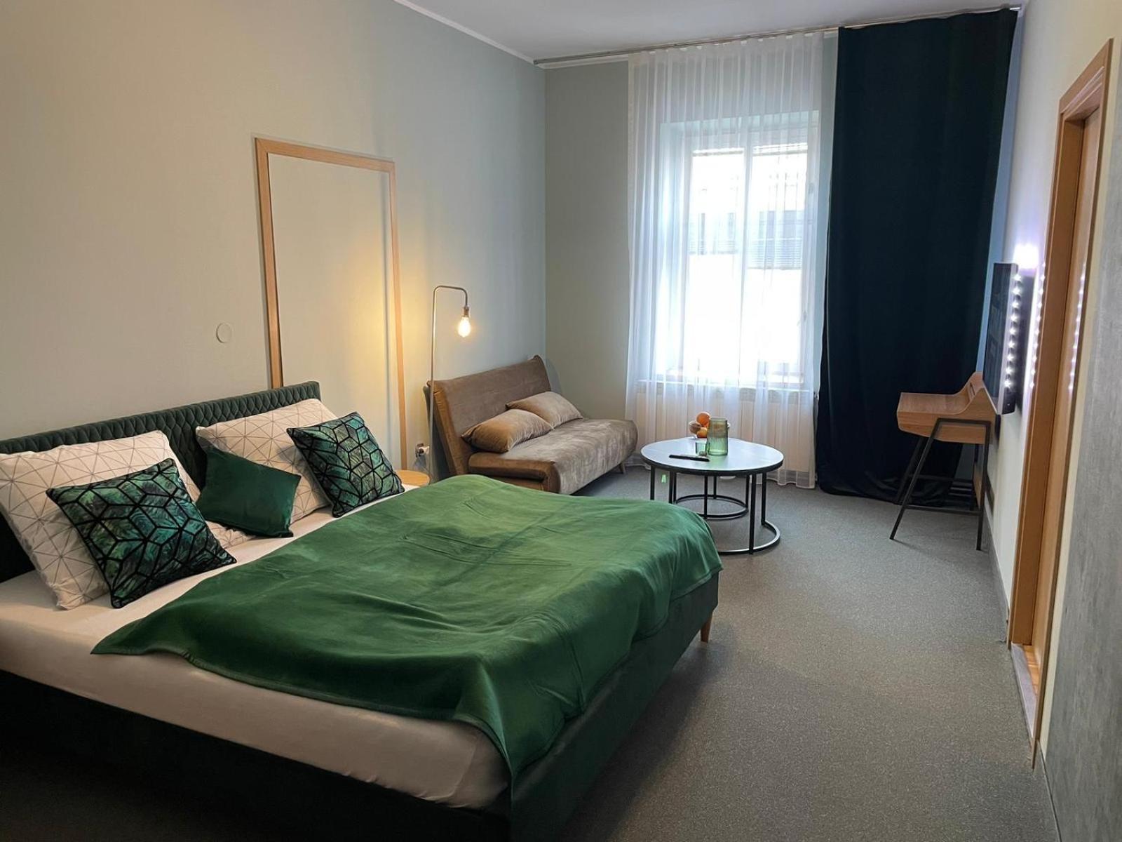 Apartamenty Na Starowce - Apartments In The Old Town Cieszyn  Buitenkant foto