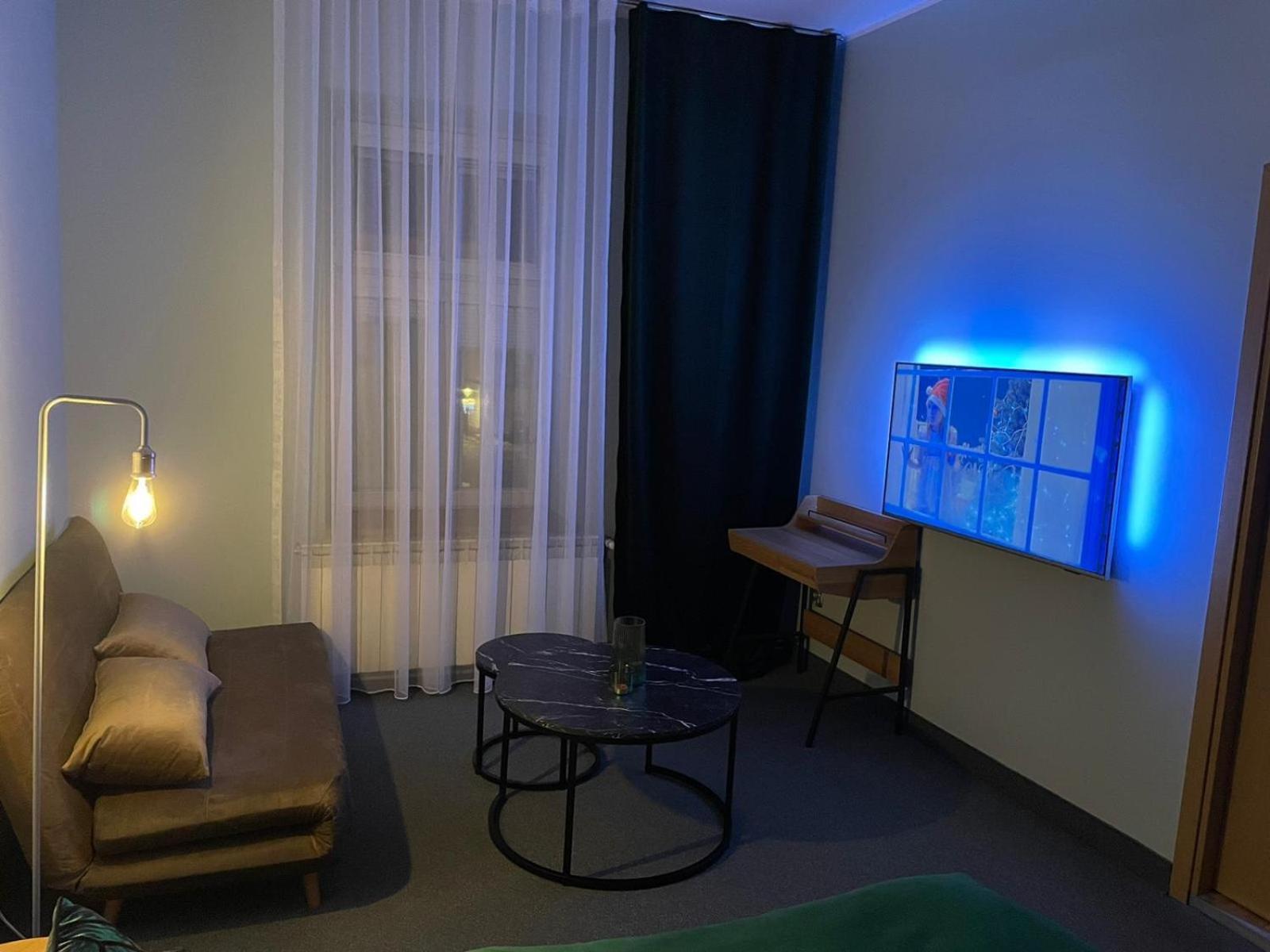 Apartamenty Na Starowce - Apartments In The Old Town Cieszyn  Buitenkant foto